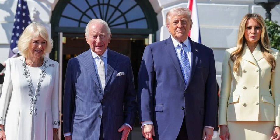 трамп и король чарльз с супругами перед белым домом