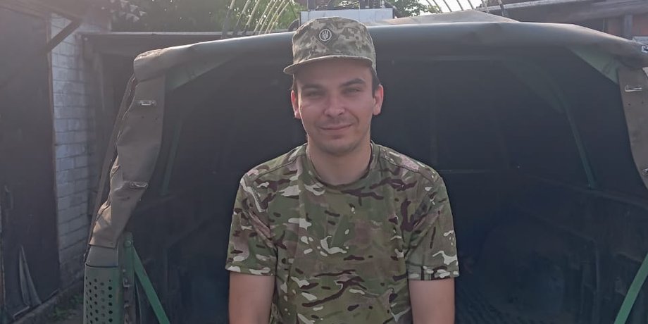 Богдан Бонд захватил российскую рацию на фронте