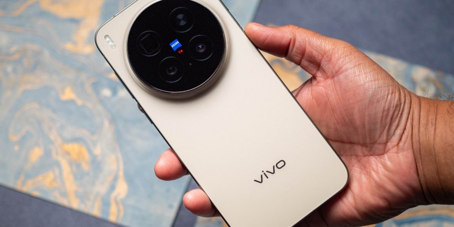 Vivo X300 Pro найкращі смартфони жовтень 2025 року