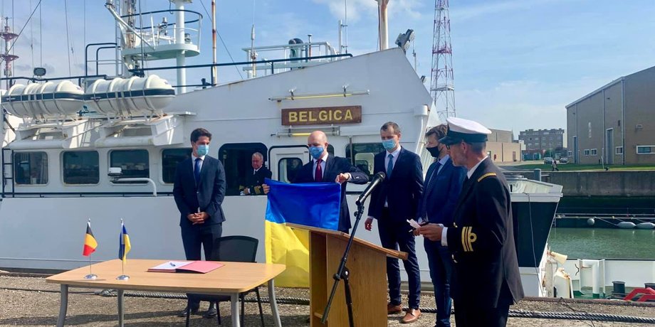 передача корабля Україні