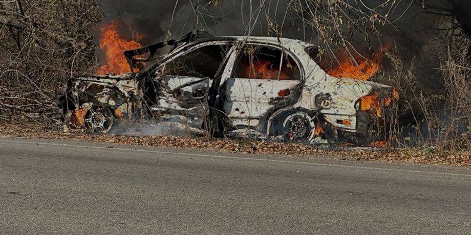 РФ обстрел Херсона, Херсон жертва РФ, Херсон авто сгорело, Херсон последствия обстрела, Херсон последствия обстрела