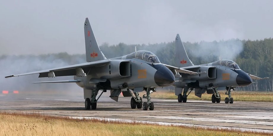 Китайські винищувачі-бомбардувальники JH-7A