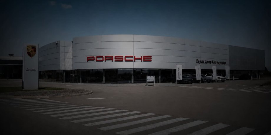 Porsche Center Kyiv Airport пострадал от обстрела 2 июля
