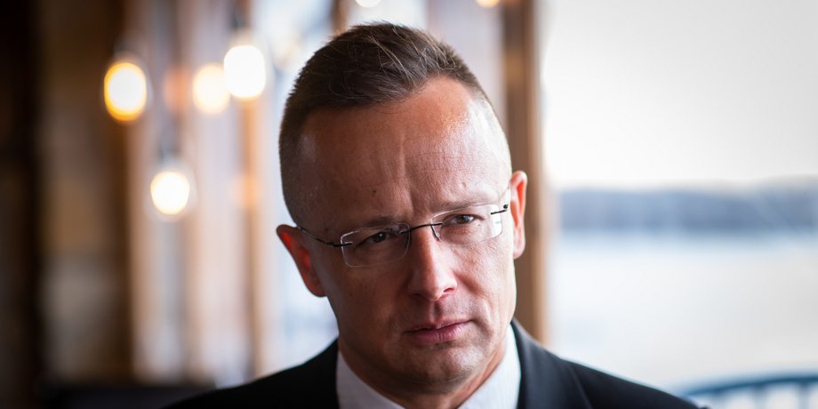 Петер Сійярто