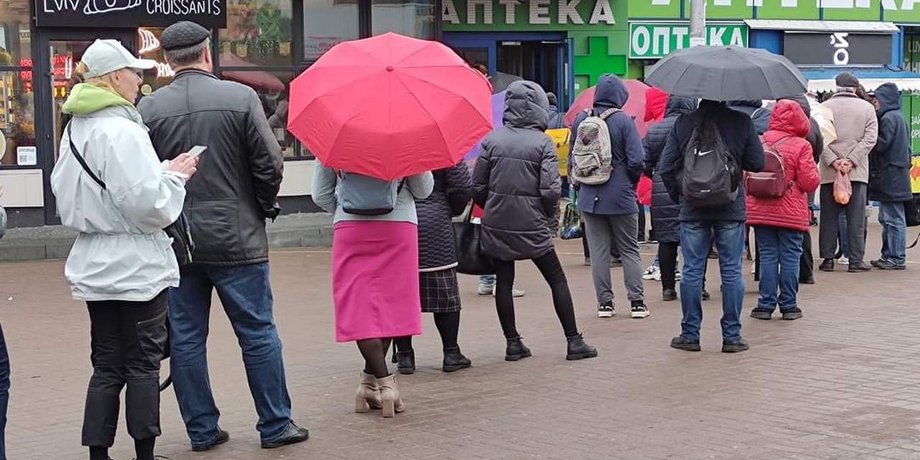 Паніка через введення електронних рецептів збільшила продажі в аптеках