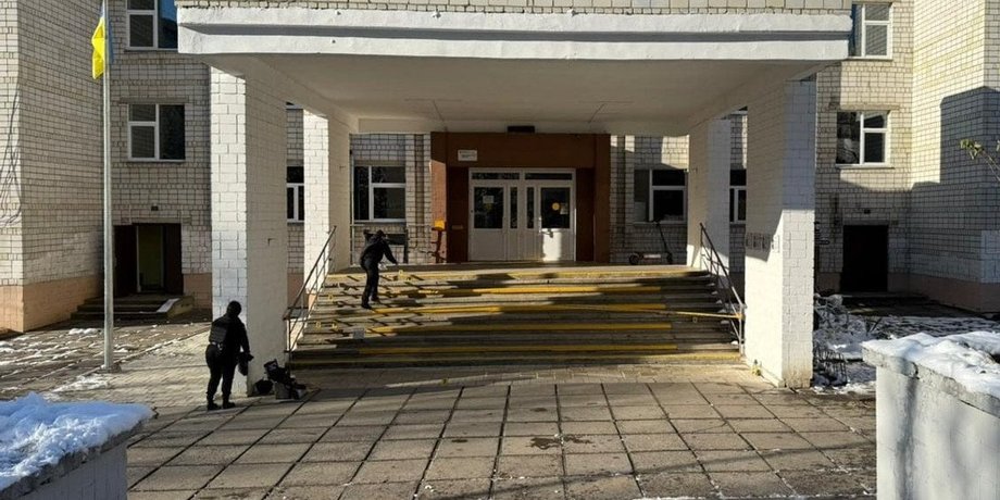 стрілянина у школі в Львові