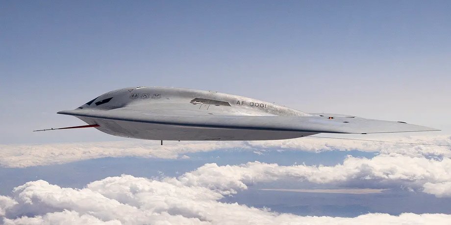 стелс-бомбардувальник B-21 Raider