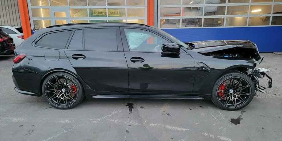 разбитый БМВ М3,разбитый БМВ, BMW M3, BMW M3 Touring, новый BMW M3, разбитый BMW M3, универсал BMW M3