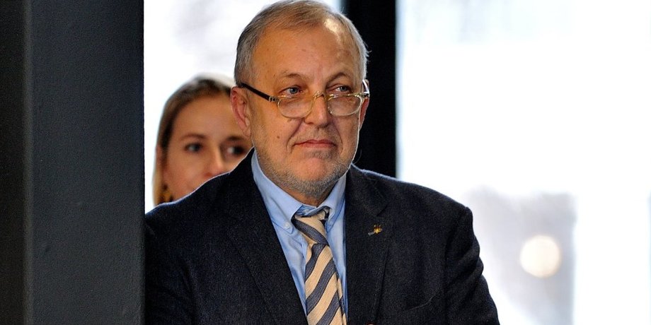 Юрий Макаров