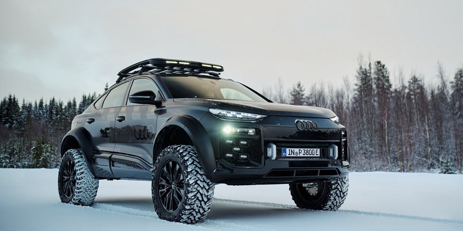 Audi Q6 e-tron offroad, Audi Q6 e-tron, Audi Q6, Audi SQ6, новий Audi Q6, електромобіль Audi