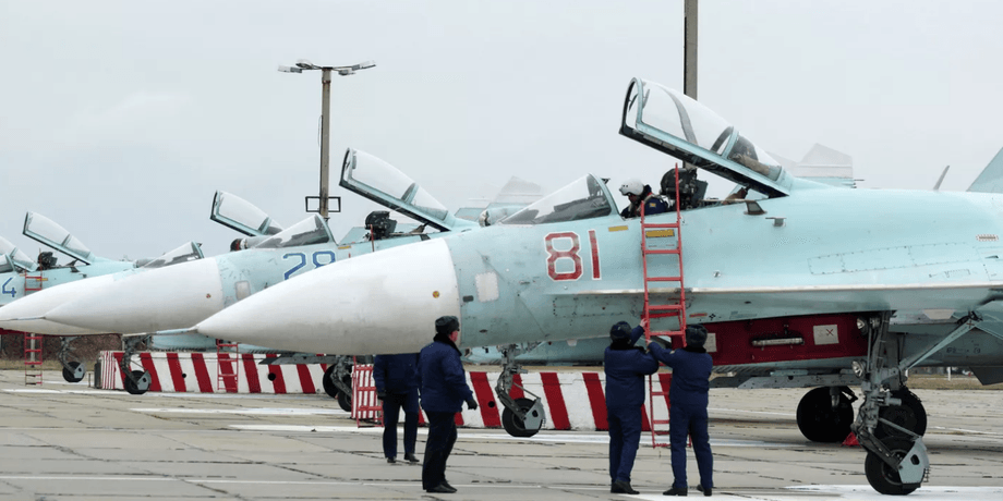 Су-27 на аеродромі Бельбек
