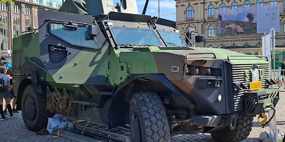 фото бронемавтомобіля Sisu GTP 4х4 на виставці