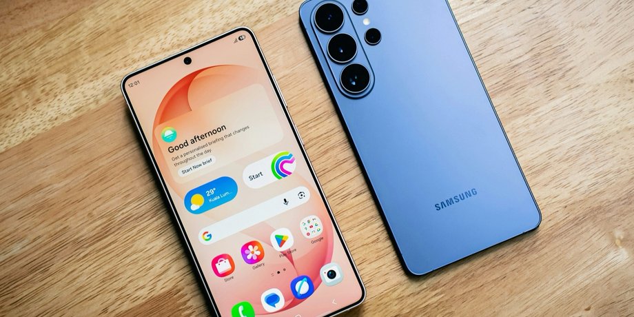 Телефон Samsung Galaxy