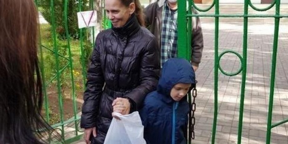 Елена Лазарчик с сыном/Фото: TUT.by