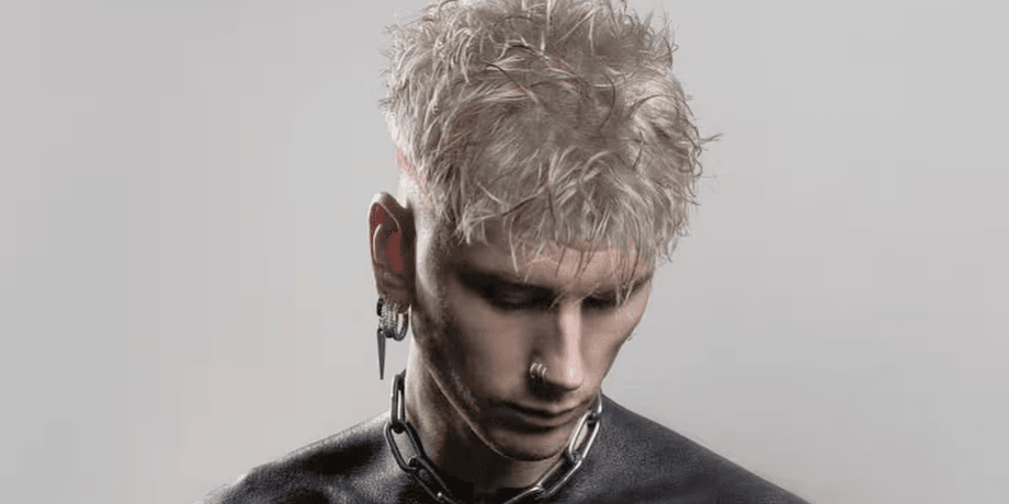 Machine Gun Kelly про своє тату на грудях