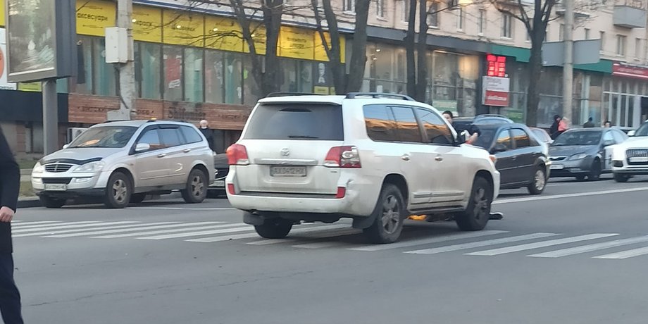 ДТП с Land Cruiser в Харькове, Land Cruiser сбил пешеходов