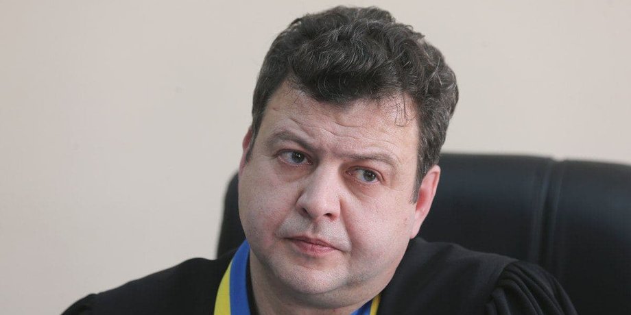 суд над порошенком, суддя олексій соколов, який суддя у справі Порошенка, хто судить Порошенка