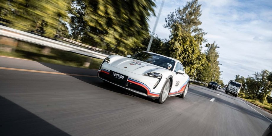 Porsche, Porsche Taycan, Электромобиль, Электромобили, Электрокар, Электрокары, Авто, Автомобили, Рекорд