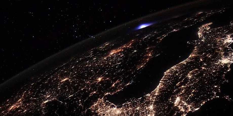 Молния, атмосфера Земли, ионосферная молния, МКС