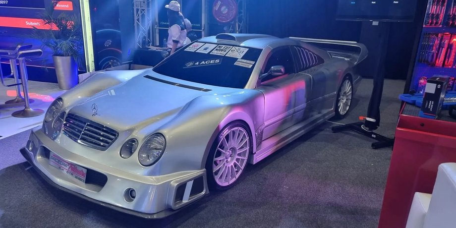 Mercedes CLK GTR, Mercedes-Benz CLK GTR, суперкар Mercedes, копия Mercedes