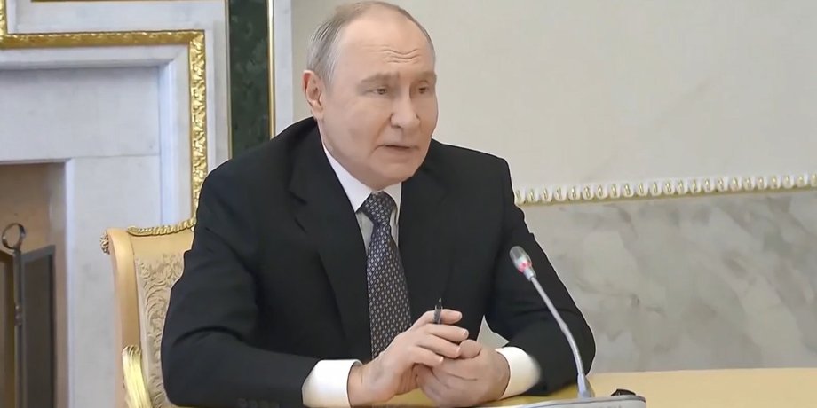 фото російського диктатора Путіна під час зустрічі з Віткоффом 21 жовтня