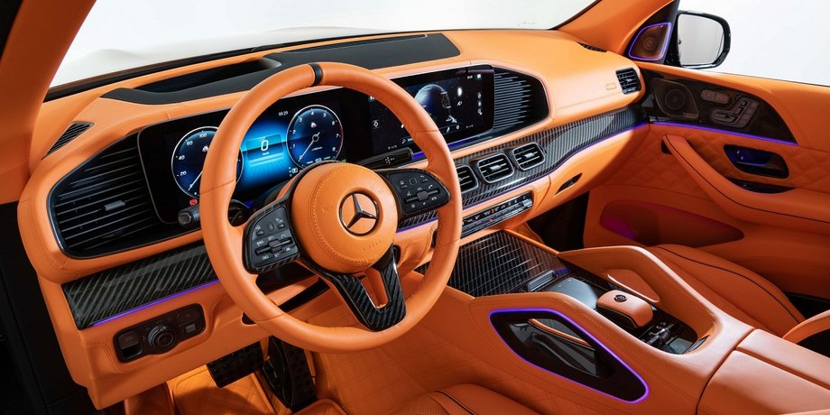 Автомобиль Mercedes, фото