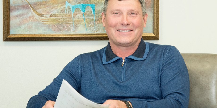 Геннадий Выходцев