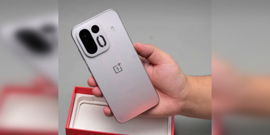 Смартфон OnePlus Ace 7