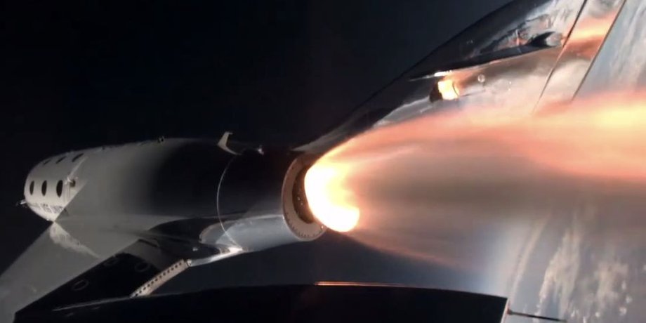 самолет VSS Unity