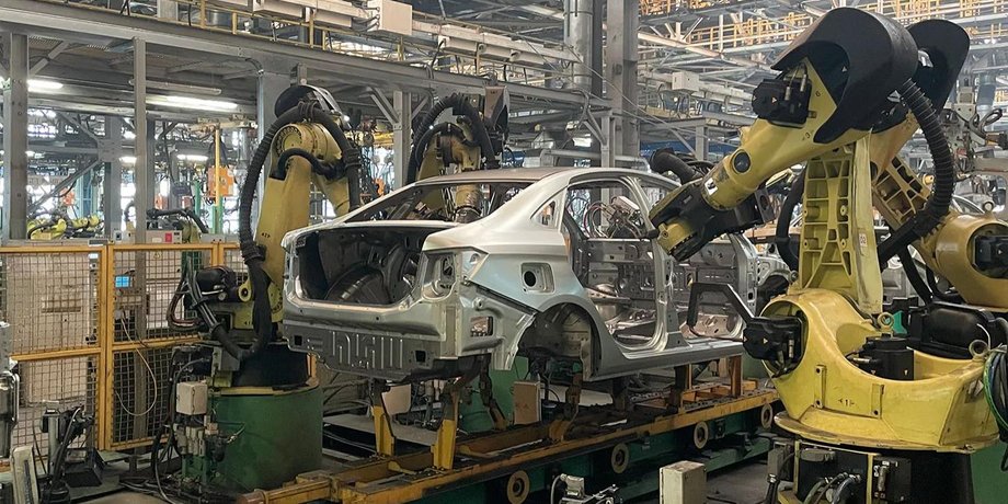 завод автоваз іжевськ, завод ВАЗ, Lada Vesta, виробництво ВАЗ, випуск Лада веста