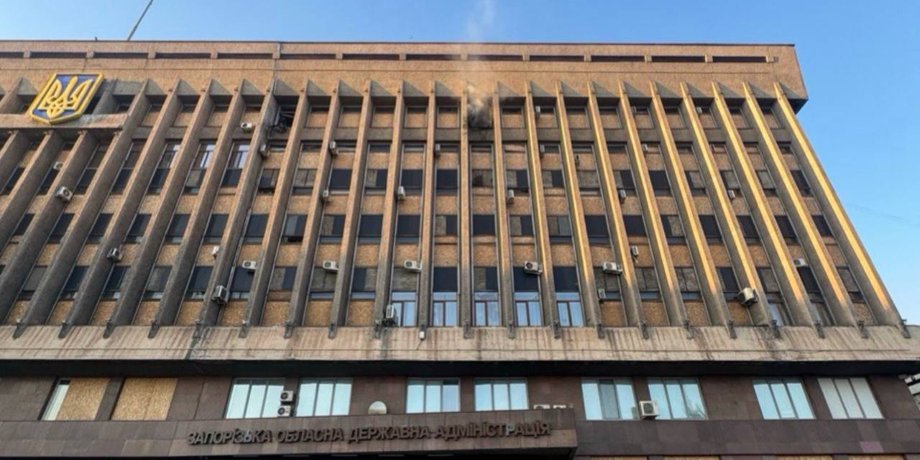 Росіяни двічі атакували будівлю ОВА.