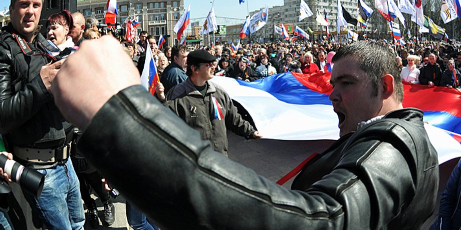 Пророссийский митинг сепаратистов в Донецке / ostro.org