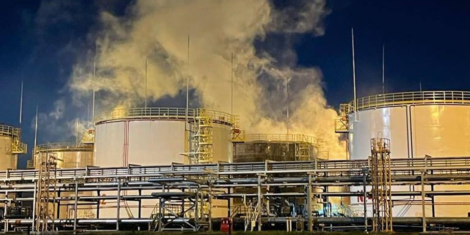 завод, нефтеперерабатывающий завод, пожар на заводе, завод в краснодарском крае, Ильский завод, Ильский нефтеперерабатывающий завод