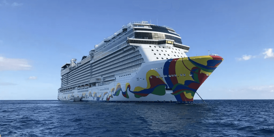 Круизный лайнер забыл семью на Аляске, Norwegian Cruise Lines, круиз, путешествие, корабль забыл семью, бросили пассажиров