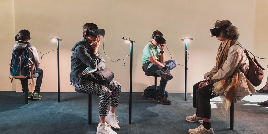 VR, AR