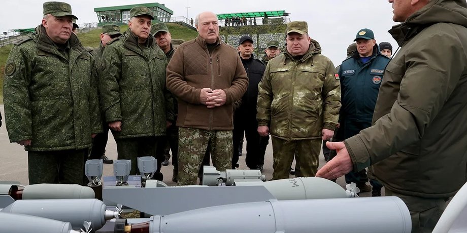 лукашенко на військовому полігоні