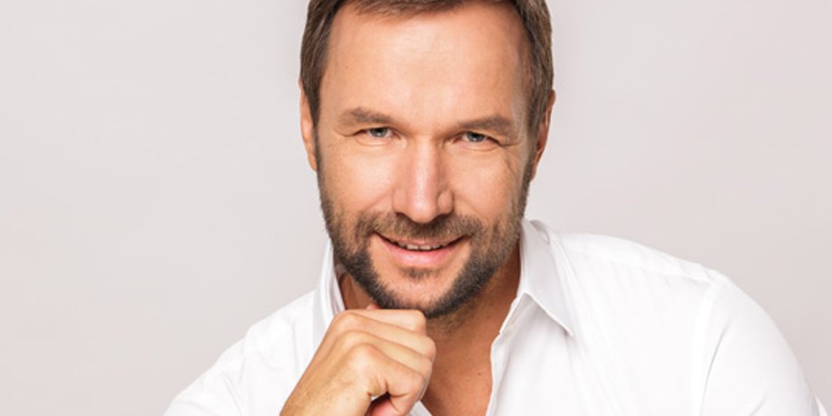 Виталий Антонов