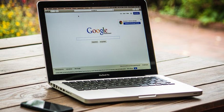 ноутбук, экран, google