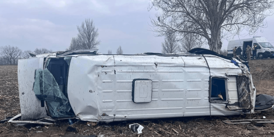 днепр, авария, ДТП в Украине, полиция, Mercedes Sprinter, пассажиры, водитель, Новомосковский район