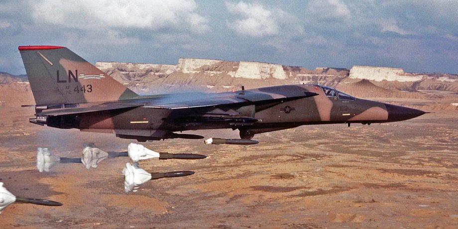 F-111 для повітряних сил сша