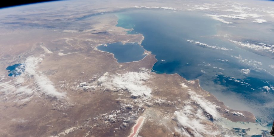 каспийское море космос
