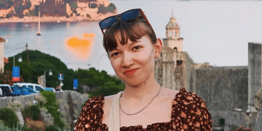 Украинка бежит из Польши Украинка убегает из Польши в испанию