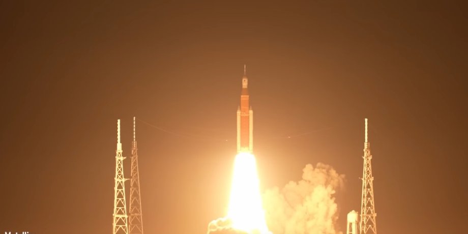 ракета Space Launch System