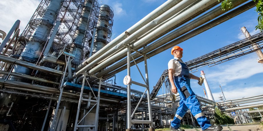 Нефть может подорожать до $100 за баррель