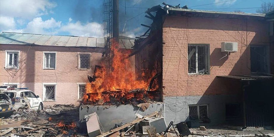Удар ЗС РФ по райвідділку поліції у Прилуках