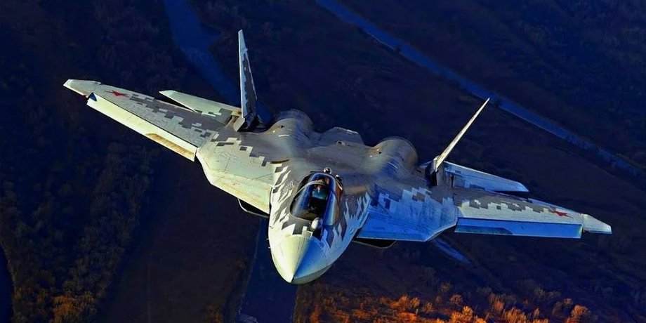 Российский многоцелевой истребитель Су-57