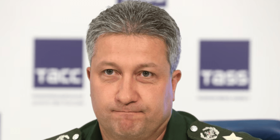 Тимур Иванов