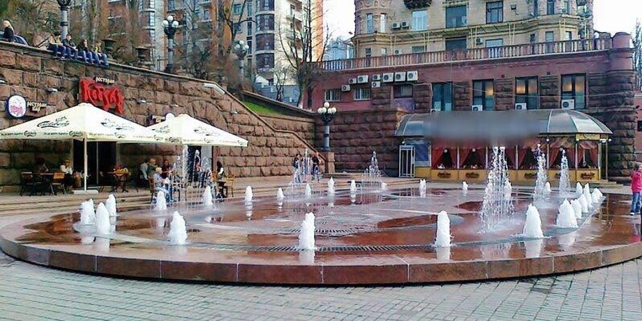 Фонтан на ул. Крещатик, 25/Фото: facebook.com/kyiv.gp.gov.ua
