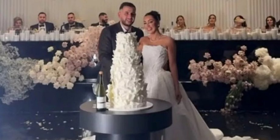 Під час розкішного весілля спалахнула пожежа, яку не помітили ні гості, ні молодята
