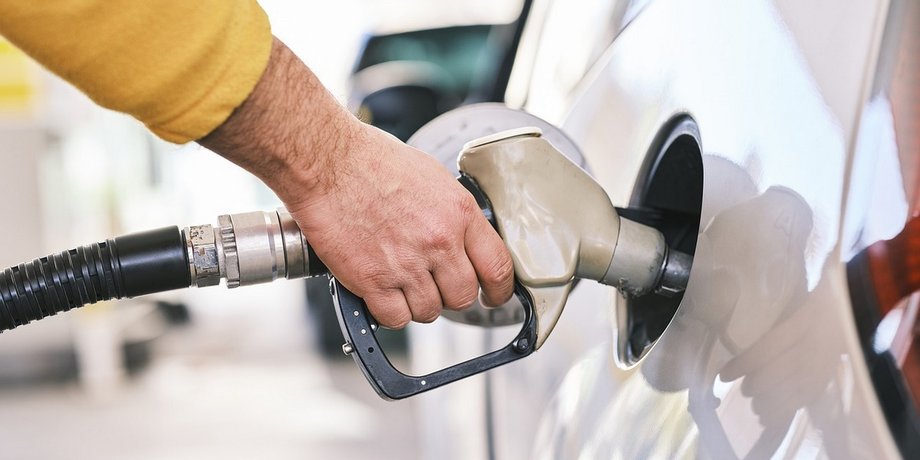 Топливо, Авто, Автомобили, Цены, Стоимость, Бензин, Автогаз, Дизель, Нефть, Санкции, Деньги, Украина